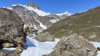 Val  l'étincelle en bleu