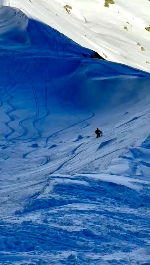 Reste de neige froide