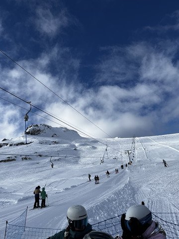 De la bonne neige et du monde !