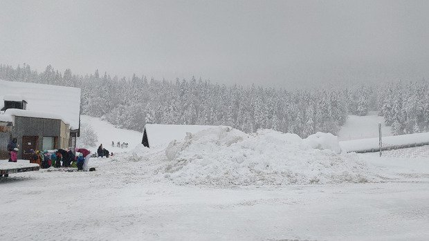 Presque trop de neige à Margeriaz 😱😂