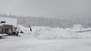 Presque trop de neige &agrave; Margeriaz 😱😂