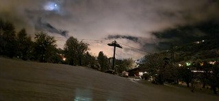 De moins en moins skiable 