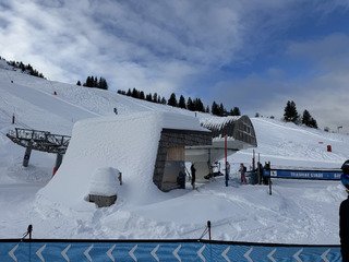 Ça commence fort à Avoriaz