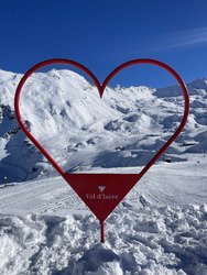 Poudreuse et soleil invités de premières Traces