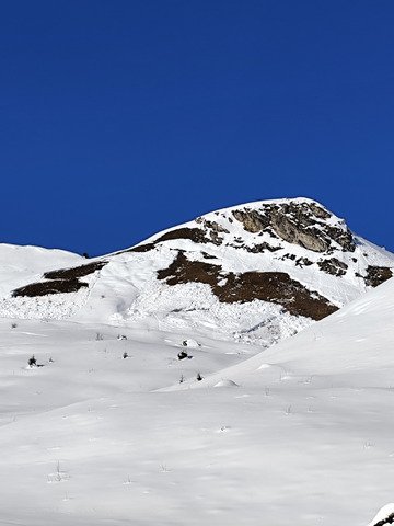 Praz de Lys : poudre à l'ombre de la croix !