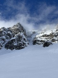 Les couloirs sont pleins