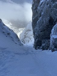 Les couloirs sont pleins