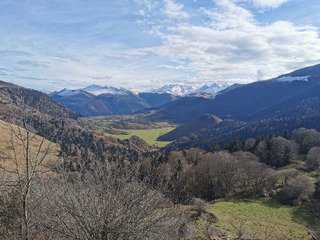 Quasi pas de neige au Pic d'Escurets (1440m)