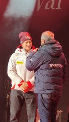 Val same player shoot again 