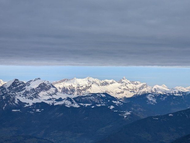 Grand Arc ciel voilé 