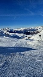 Conditions au top pour carver mais attention aux cailloux sous 2600m