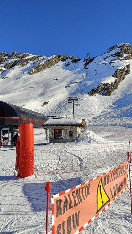 Val clap fin opening