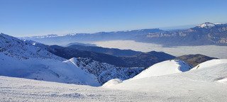 Ouverture élargie du domaine. 