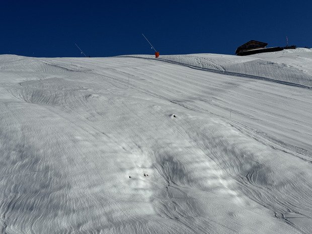 Grand soleil, petite neige