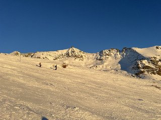 Neige dure et soleil à l’Alpe d’Huez