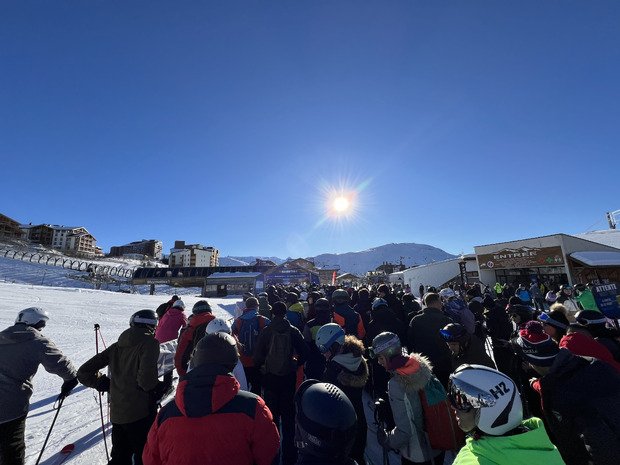 Neige dure et soleil à l’Alpe d’Huez