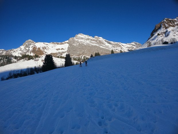 Glace et infirmerie au Col de la Colombi&egrave;re