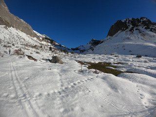 Glace et infirmerie au Col de la Colombi&egrave;re