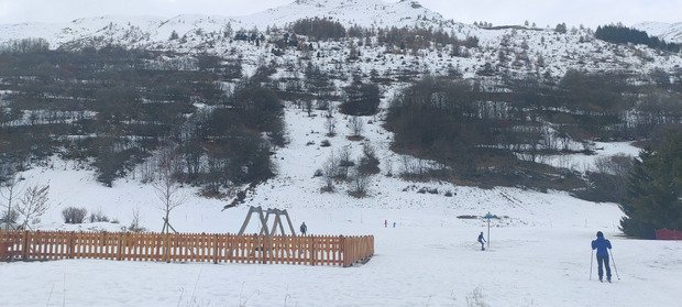 Ski de fond avec ambiance de fin de saison 