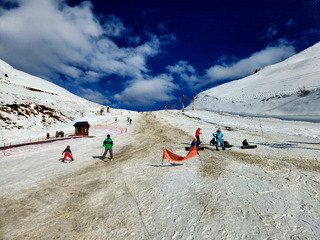 Soleil, terre et poudre !