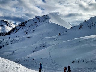 Soleil, terre et poudre !