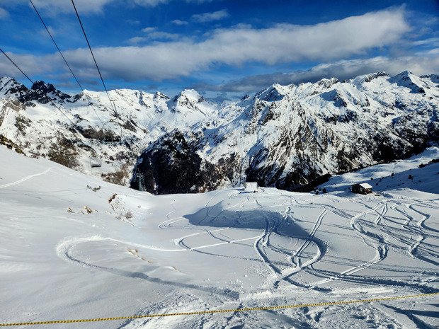 Soleil, terre et poudre !