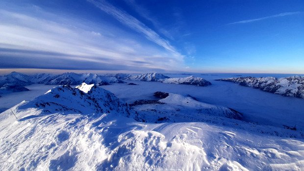 Supr&ecirc;me glisse au dessus de la mer !