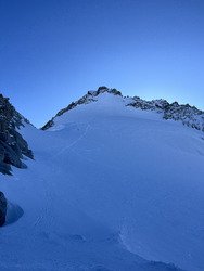 Toujours bon l&agrave;-haut