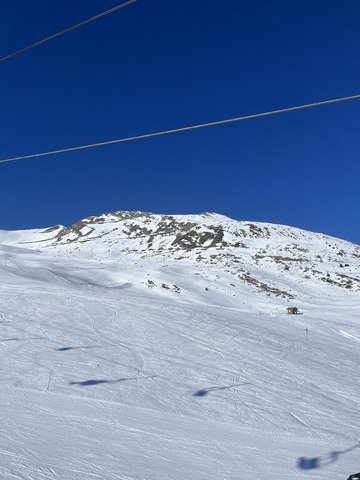 La neige se fait d&eacute;sirer