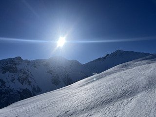 La neige se fait d&eacute;sirer