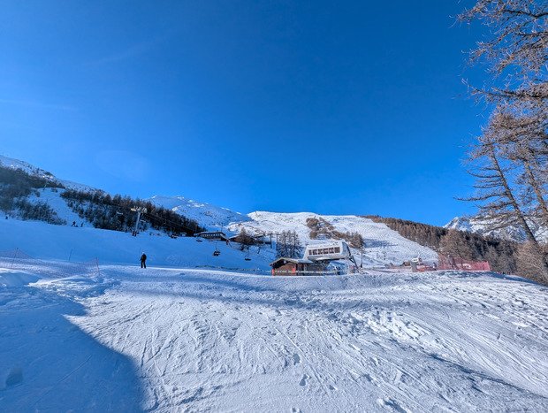La pendine toujours au sommet 