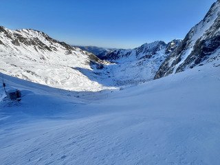 Encore un peu de poudre &agrave; la Mongie 