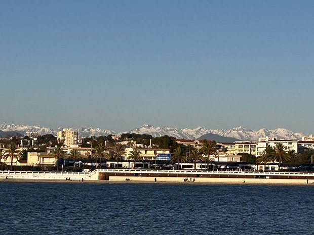 Skippasseurs dessinez moi une montagne ❄️🤩