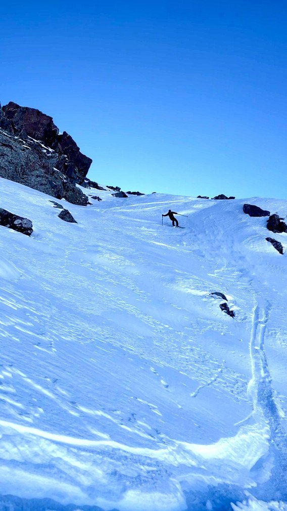 Le Cheval Noir rend les armes