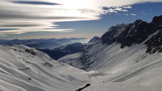 Abominable en sud, ignoble en nord