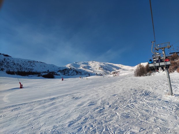 Beau temps be..  neige. Juste neige