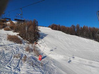 Beau temps be..  neige. Juste neige