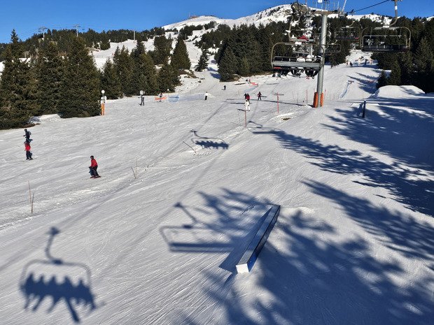 Chamrousse : premi&egrave;re nocturne de la saison