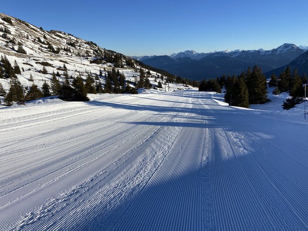 Tr&egrave;s (tr&egrave;s) froid mais bonne neige 🥶☀️