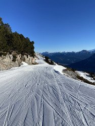 Tr&egrave;s (tr&egrave;s) froid mais bonne neige 🥶☀️