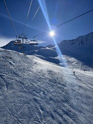 Grand beau, tr&egrave;s froid, vivement la neige.