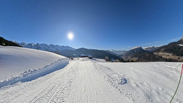 Une derni&egrave;re sur neige dure avant le retour de la fra&icirc;che 