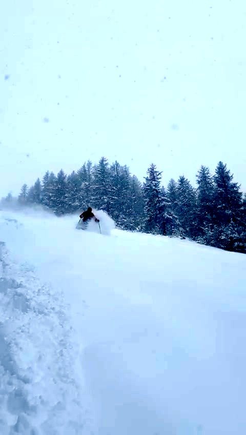 Livraison de neige fraiche &agrave; Pelvoux-Vallouise !