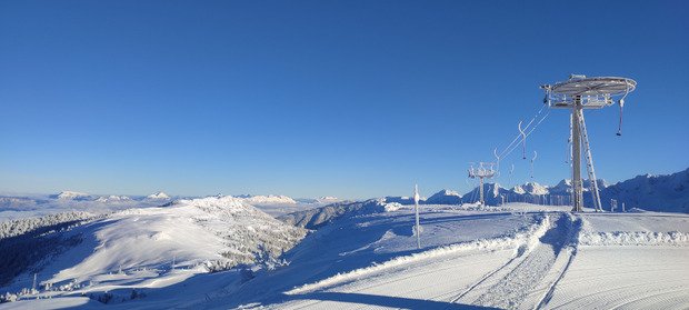 Encore de la pow mais un monde de fou sur la route