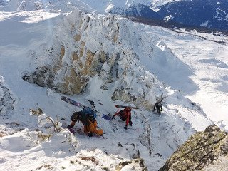 Quand trac&eacute; tout sera, &agrave; pieds tu monteras🤣😅