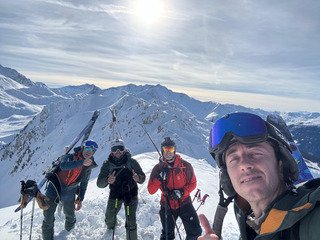 Quand trac&eacute; tout sera, &agrave; pieds tu monteras🤣😅