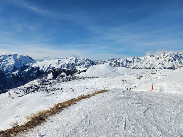 Alpe d'huez / Oz carving &agrave; s'en fumer les cuisses