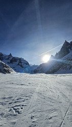 Glacier des P&eacute;riades et combes au dessus de la mer de glace 