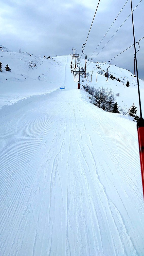 Du vent, et de la neige euh..mixte :) 