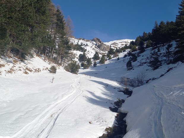 Manque de neige, mais sauvage, joli et vent&eacute; !